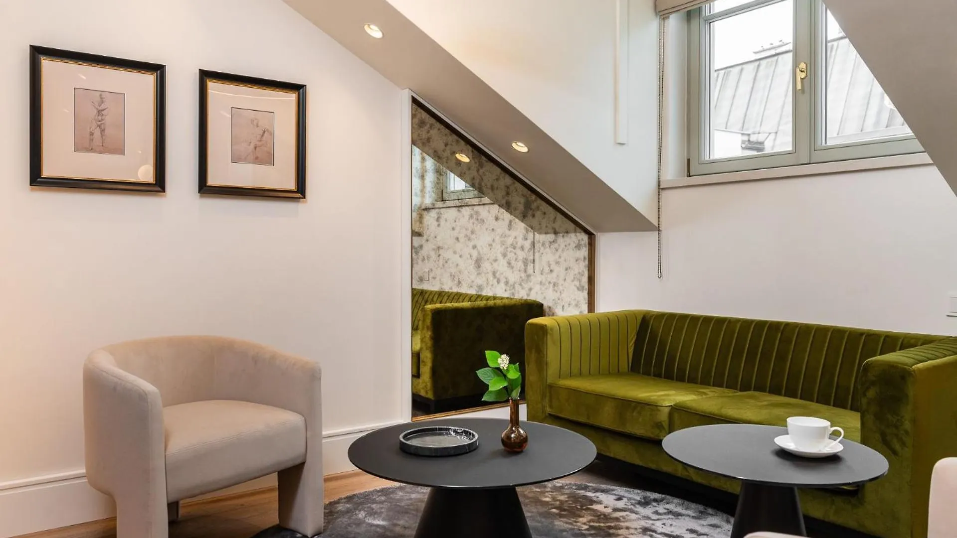 *****  Art Boutique Aparthotel Krakow Poland