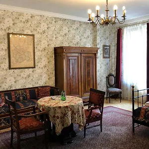 Apartahotel Austeria Klezmer Hois